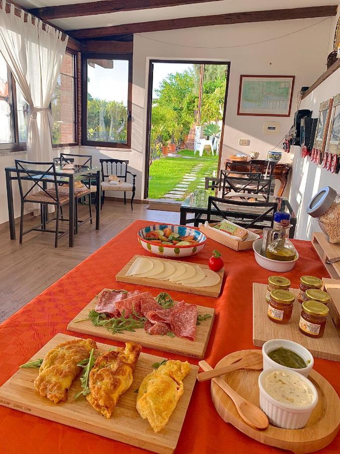 B&B Villa Vittoria Giardini Naxos Dış mekan fotoğraf